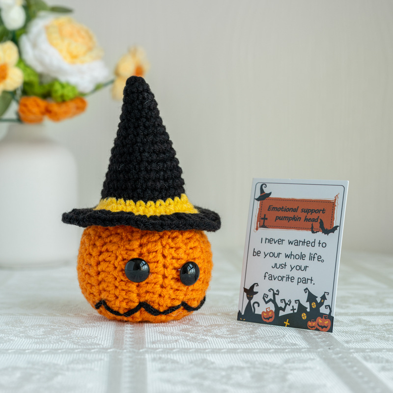 Handmade Knitted Halloween Pum - Home Textiles Europe 评论和价格