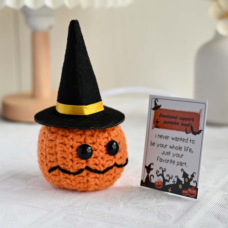 Handmade Knitted Halloween Pum - Home Textiles Europe 评论和价格
